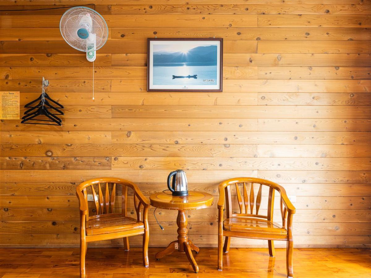 Bishui Shanju Lakeside B&B Yuchi Exterior photo