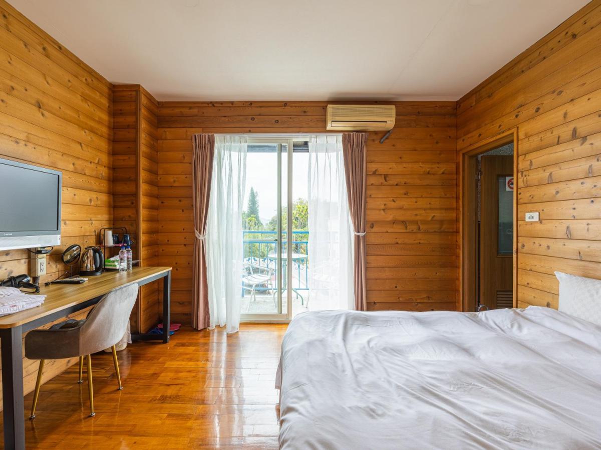 Bishui Shanju Lakeside B&B Yuchi Exterior photo