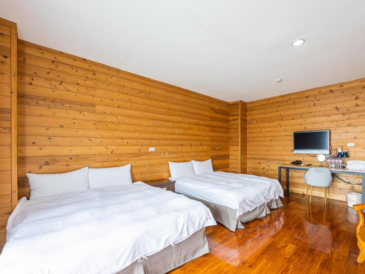 Bishui Shanju Lakeside B&B Yuchi Exterior photo