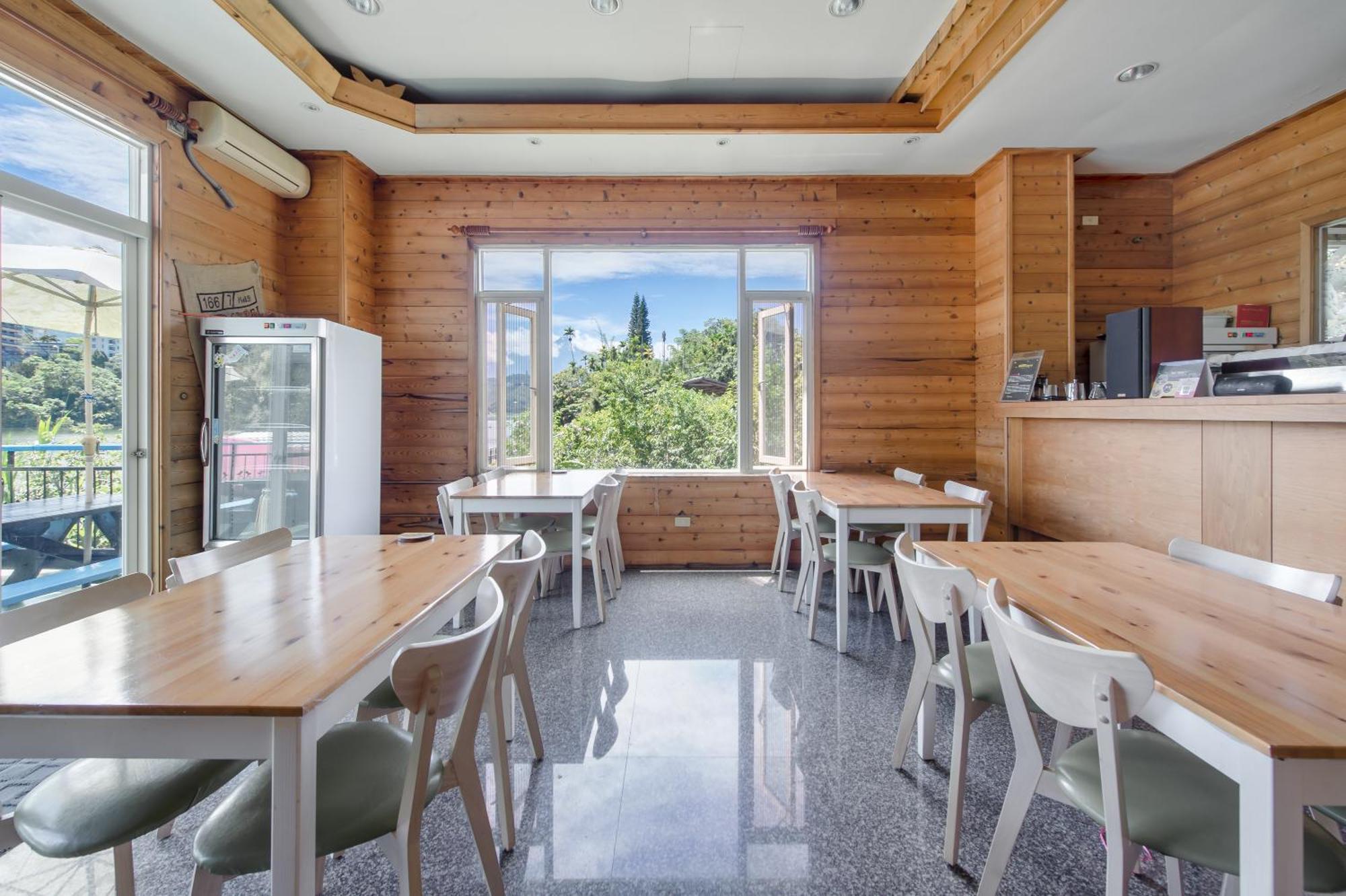 Bishui Shanju Lakeside B&B Yuchi Exterior photo