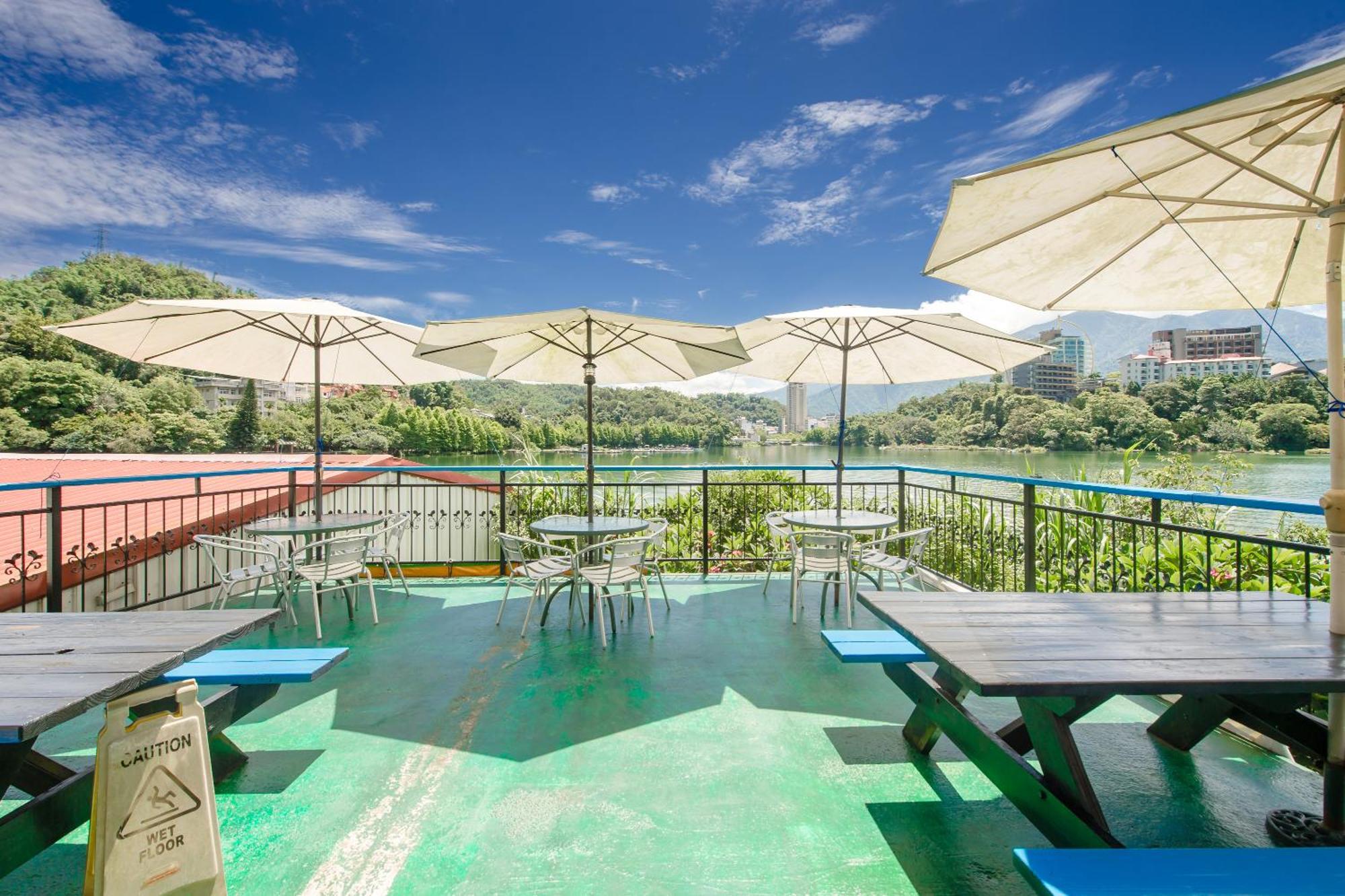 Bishui Shanju Lakeside B&B Yuchi Exterior photo