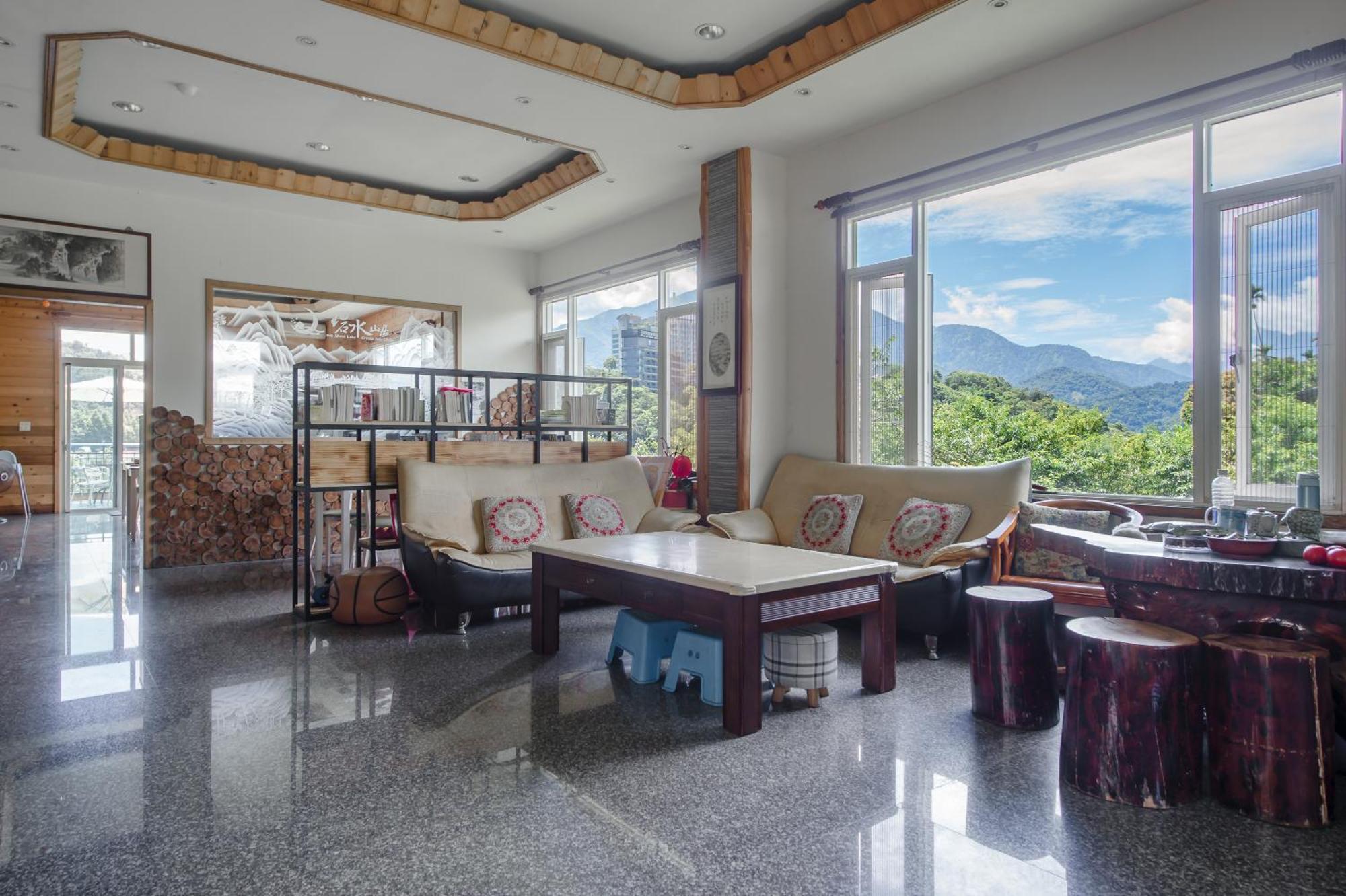 Bishui Shanju Lakeside B&B Yuchi Exterior photo
