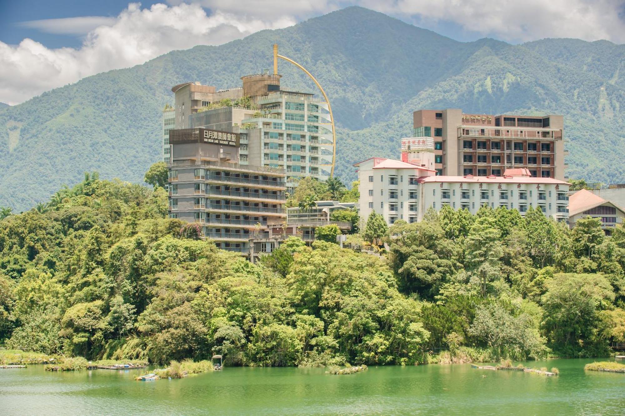 Bishui Shanju Lakeside B&B Yuchi Exterior photo