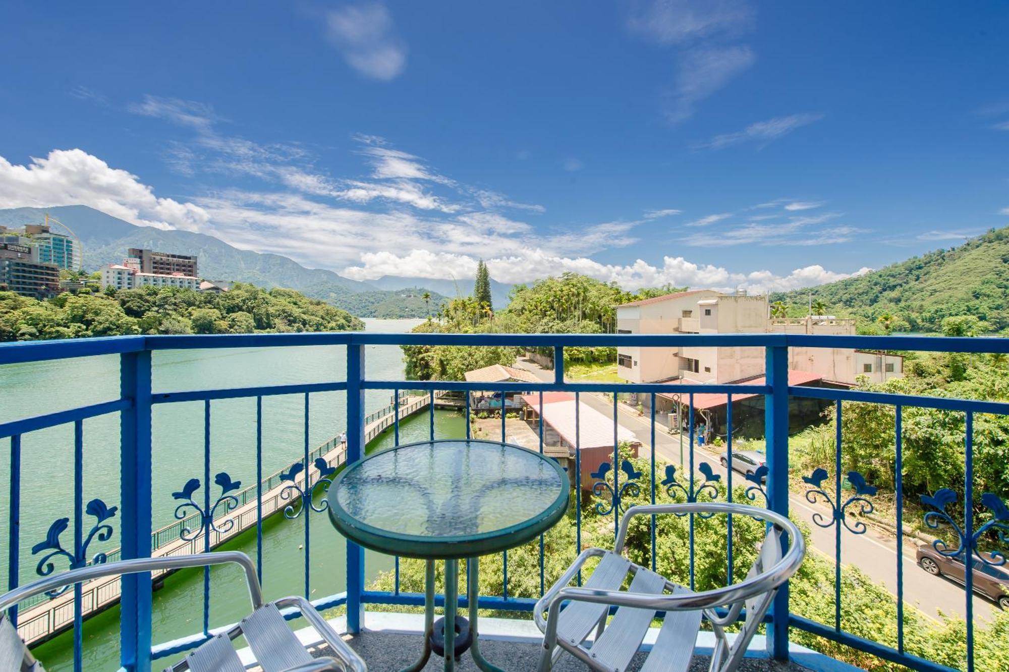 Bishui Shanju Lakeside B&B Yuchi Exterior photo