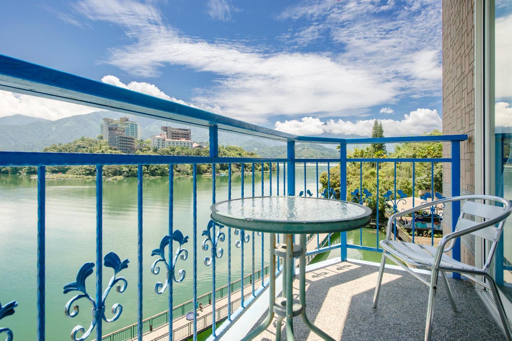 Bishui Shanju Lakeside B&B Yuchi Exterior photo